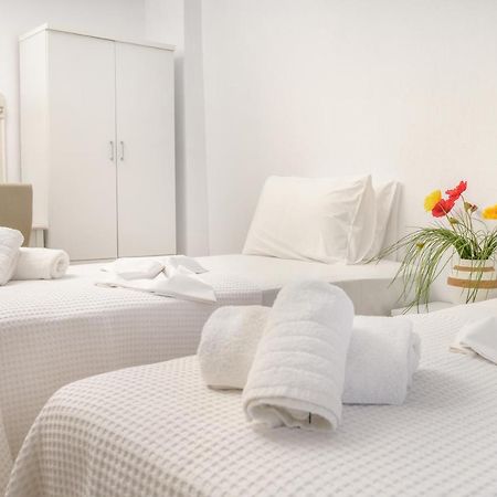 Apartamento Elizabeth Stone House Nea Roda Exterior foto